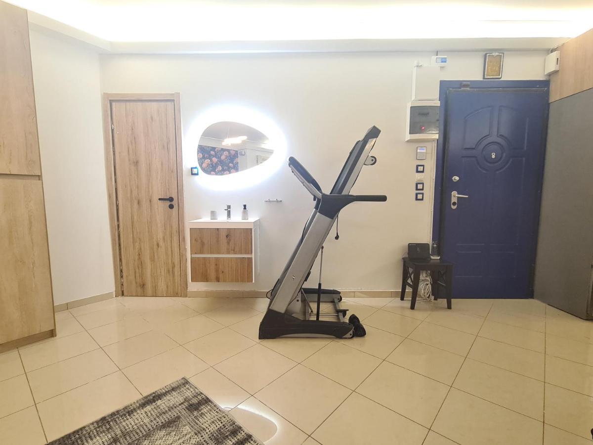 Sunny Home Private Jacuzzi Hydromassage Acropolis & Lycabettus Far View Parking 300M Metro Peristeri Atenas Exterior foto